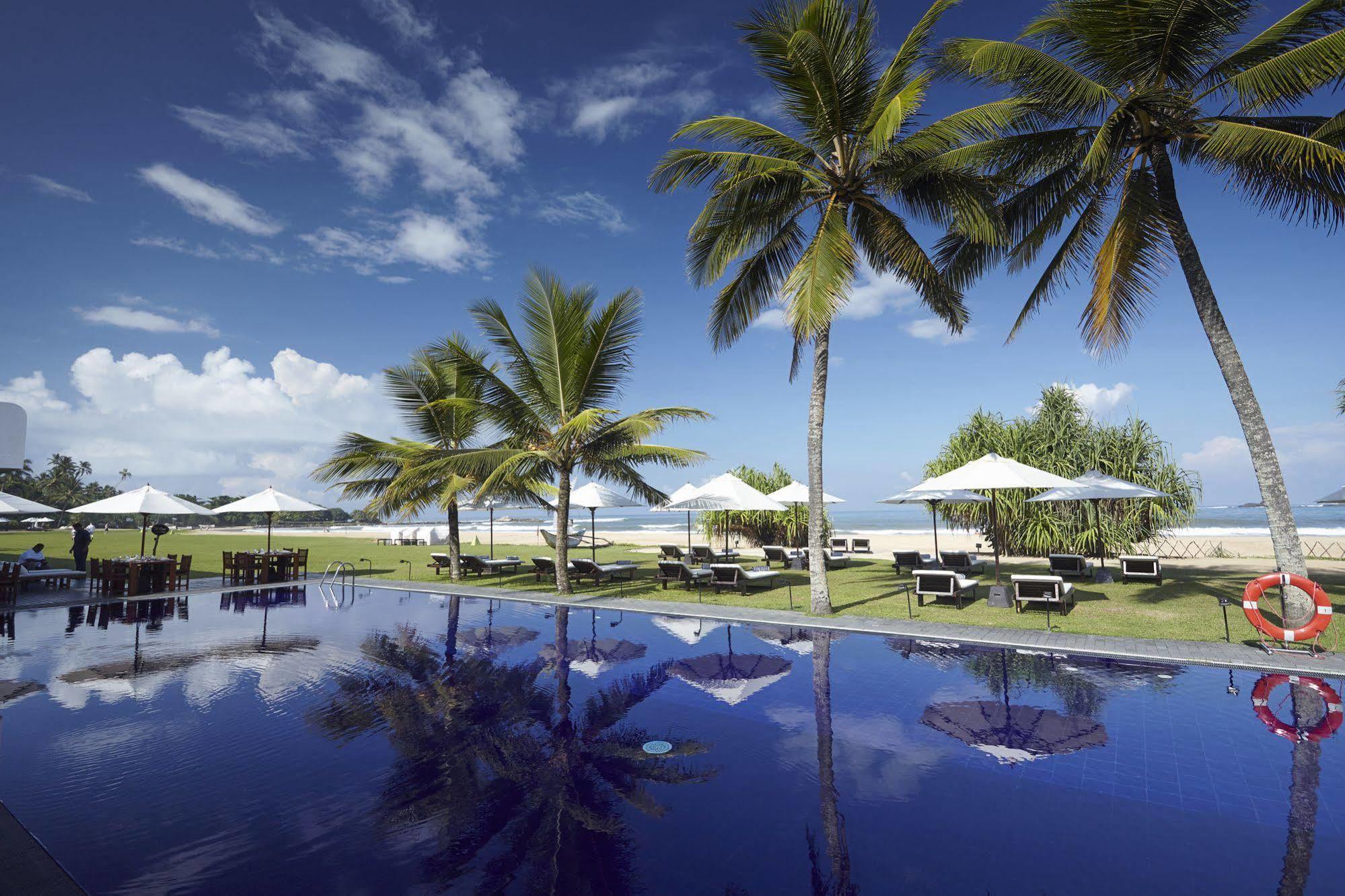 Ekho Surf Hotel Bentota Exterior photo